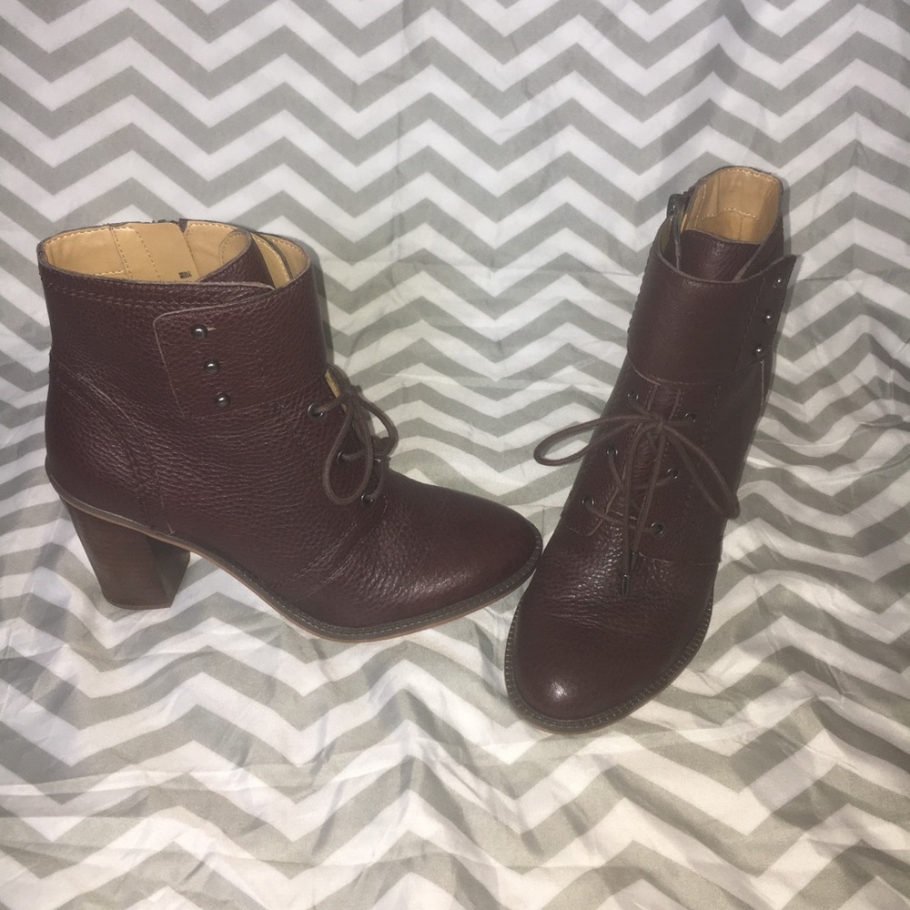 Franco Sarto faux leather heels